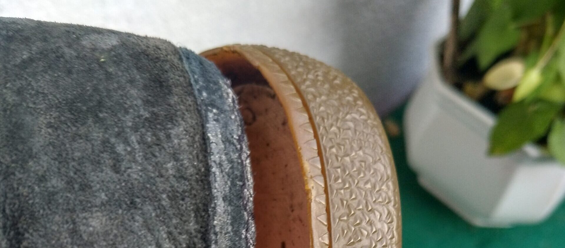 [huschpfusch] Schuhsohle kleben